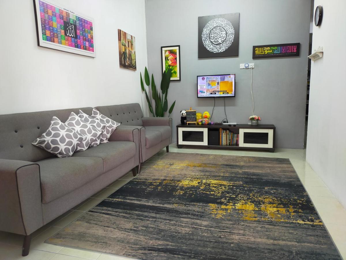 D'Port Dicksonmuslimonly Homestay Extérieur photo